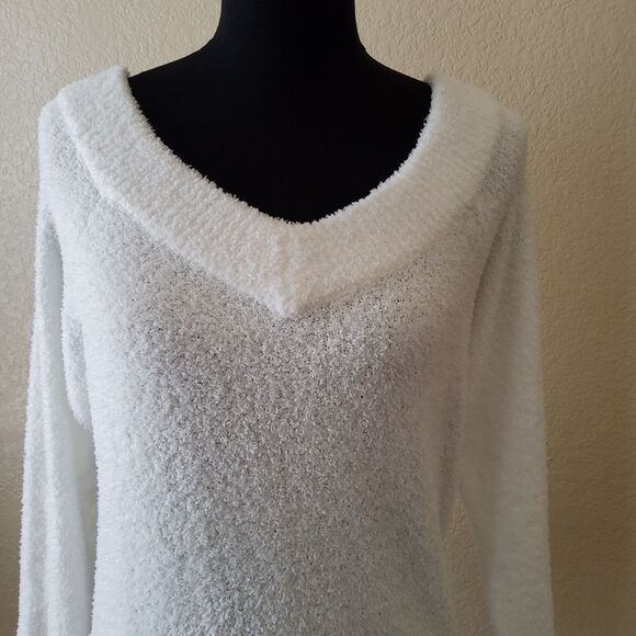 Hello Nite Plush Pullover Cozy Super Soft V-Neck Sweater XS White New - Picture 2 of 7